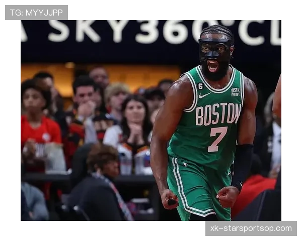 杰伦·布朗三分投射效率提升显著 拉开凯尔特人外线火力差距