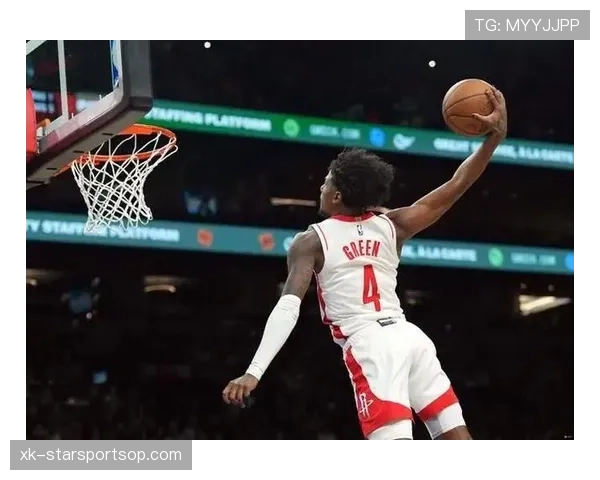 杰伦·格林突破拉开防守空间提升火箭进攻效率